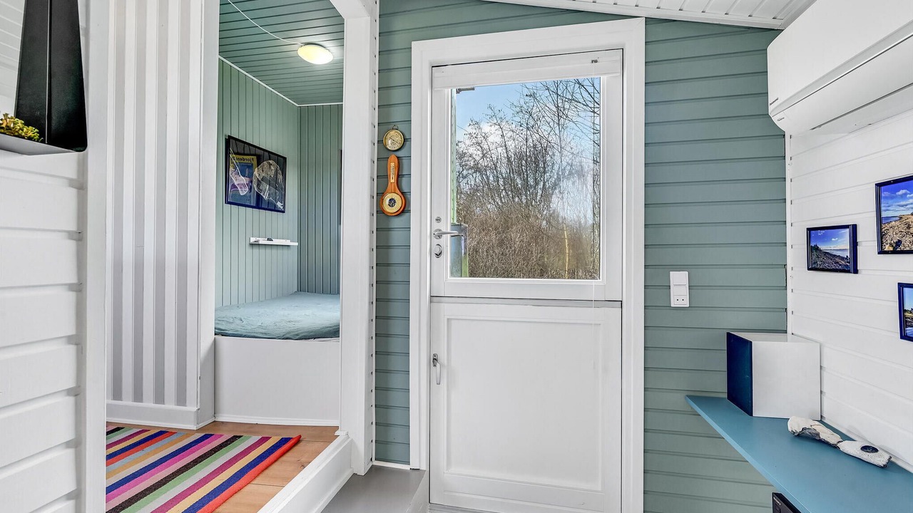 Photo of Others in Mesinge