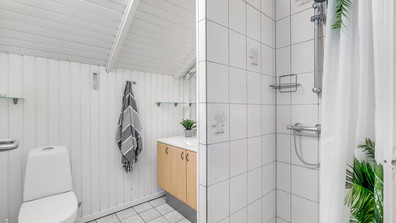 Photo of Bathroom in Sønderstrand