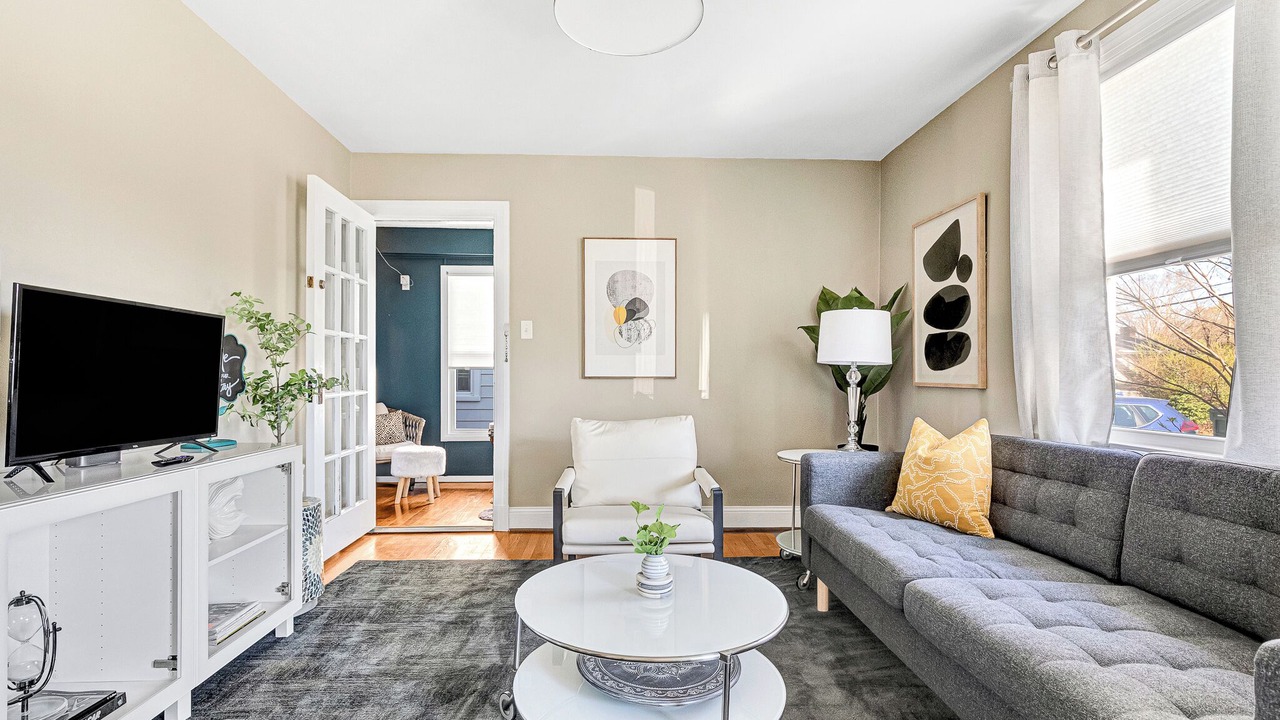 Photo of Bedroom in Lakeside