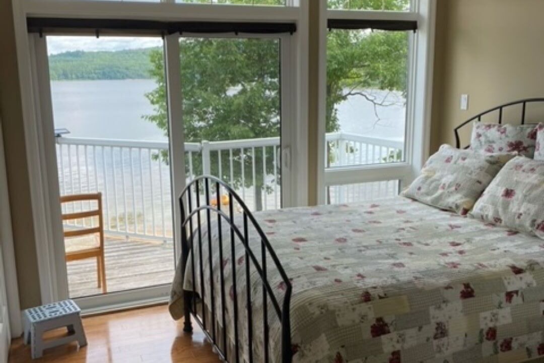 Photo of Bedroom in Deep River