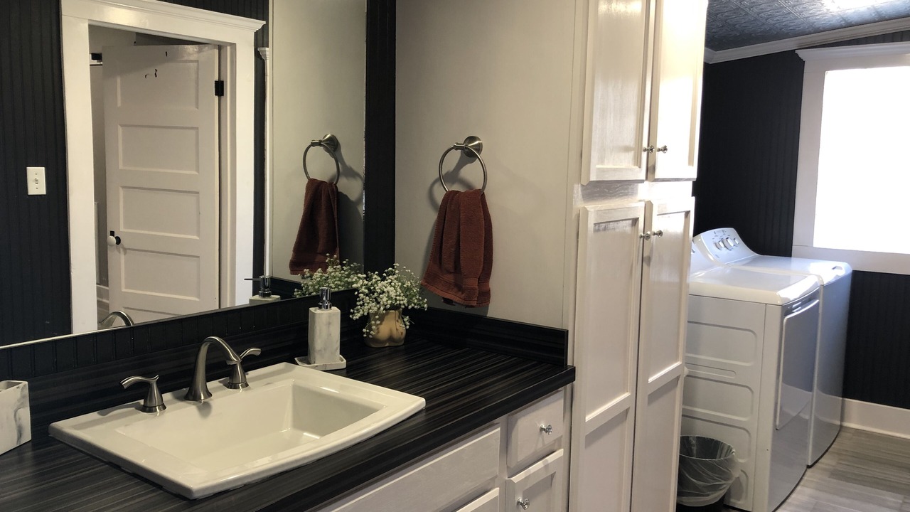 Photo of Bathroom in Van Buren