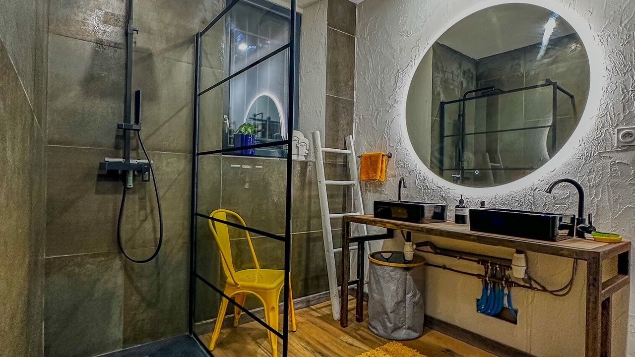 Photo of Bathroom in Lavalette