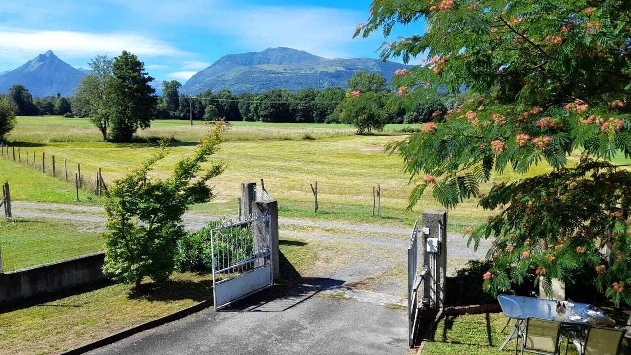 Photo of Outdoor in Boo-Silhen