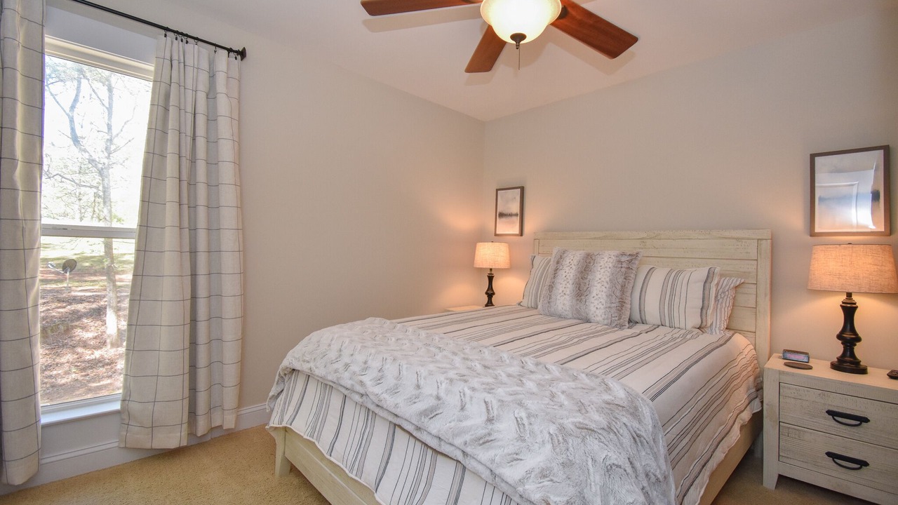 Photo of Bedroom in Dadeville