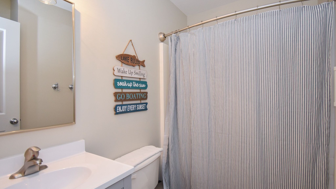 Photo of Bathroom in Dadeville