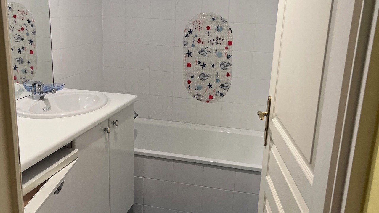 Photo of Bathroom in Bray-Dunes