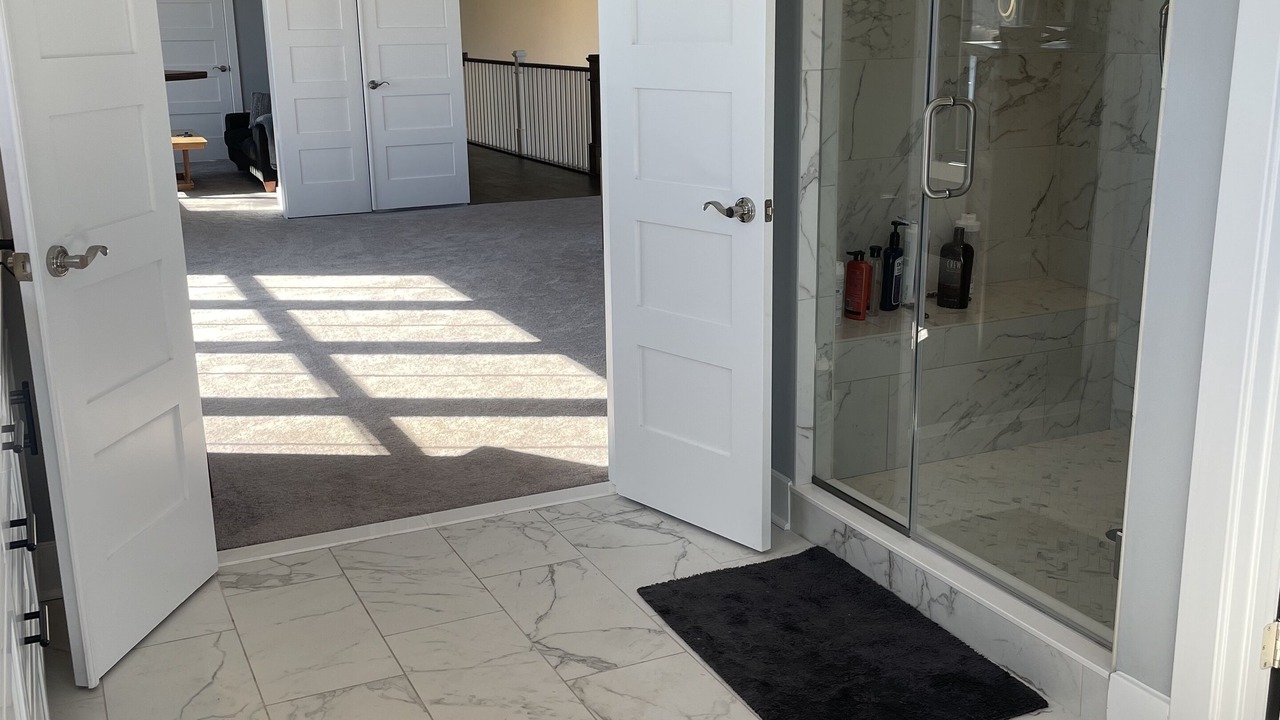 Photo of Bathroom in Parole