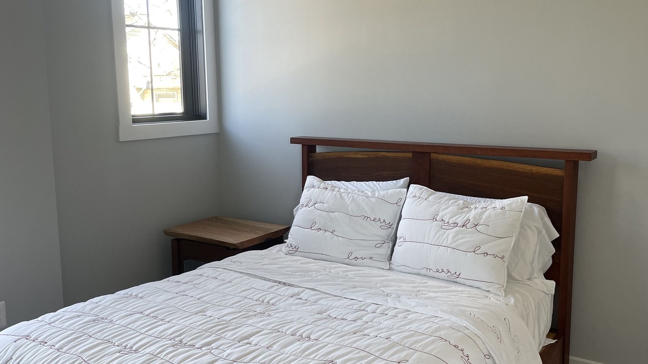 Photo of Bedroom in Parole