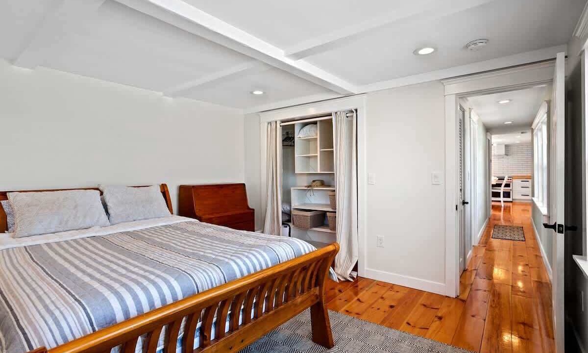 Photo of Others in Newburyport