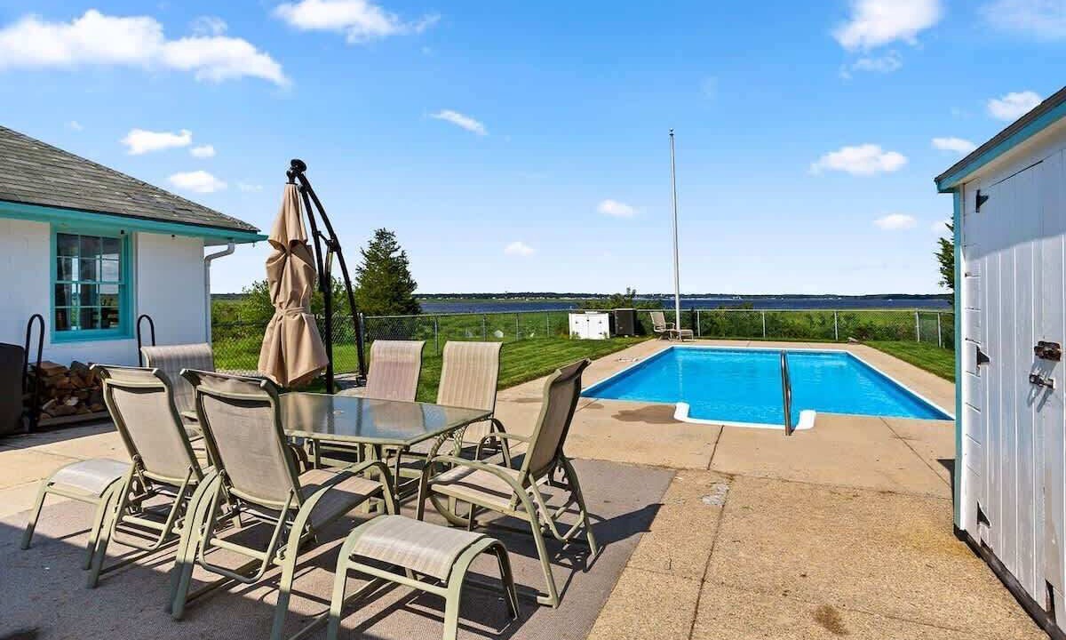 Photo of Others in Newburyport