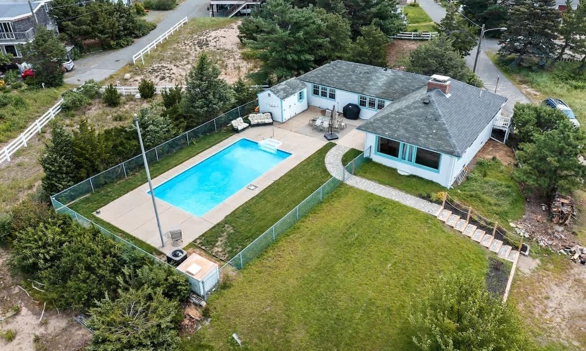 Photo of Others in Newburyport