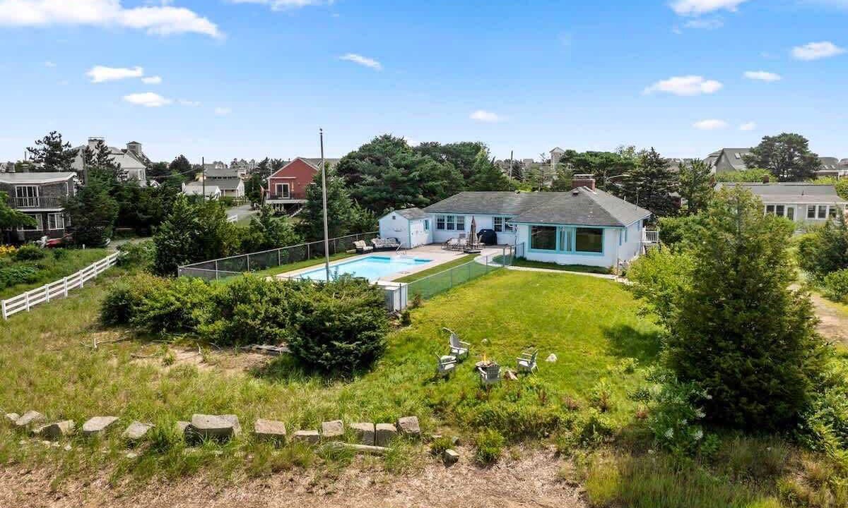 Photo of Others in Newburyport