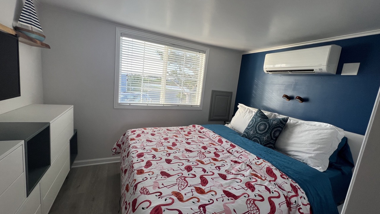 Photo of Bedroom in Sandbridge
