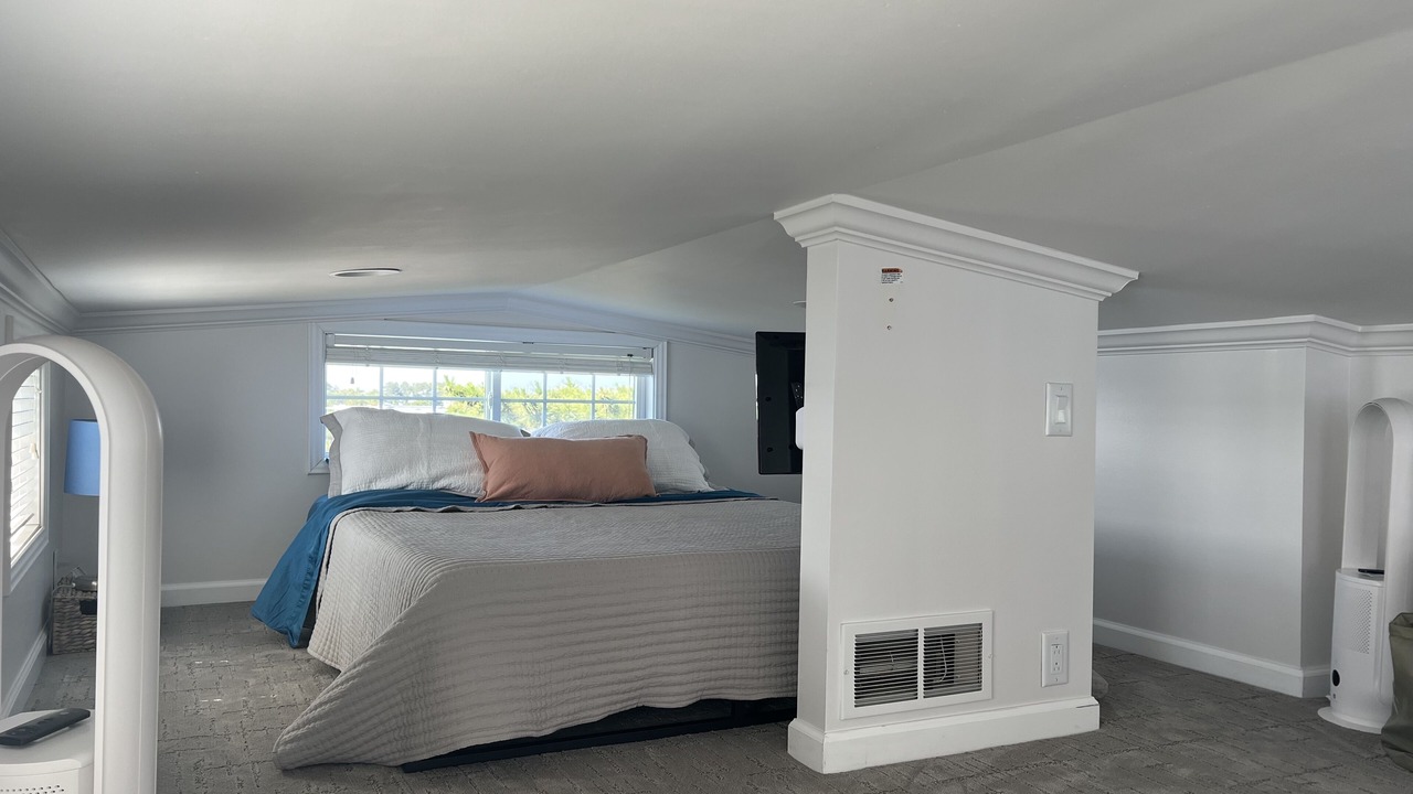 Photo of Bedroom in Sandbridge