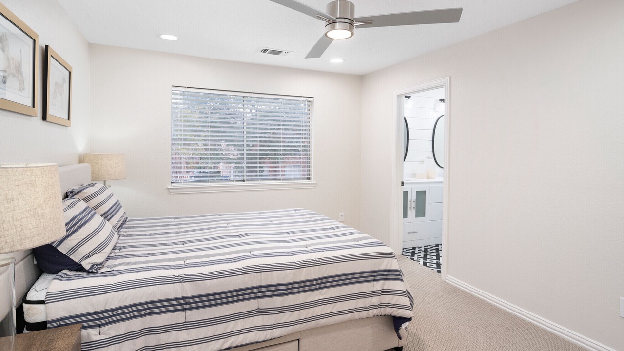 Photo of Bedroom in Addison
