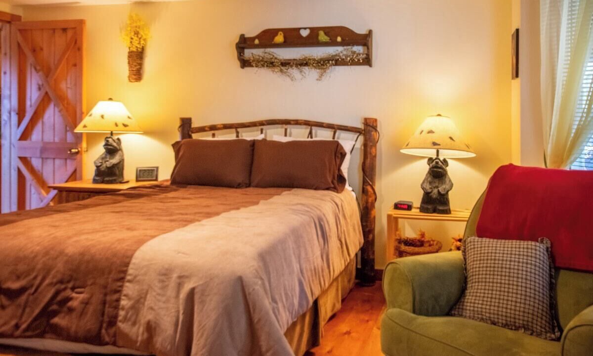 Photo of Bedroom in Blairsville