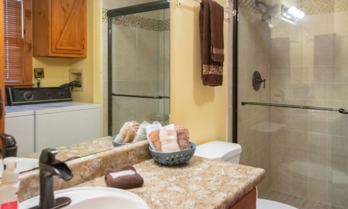 Photo of Bathroom in Blairsville