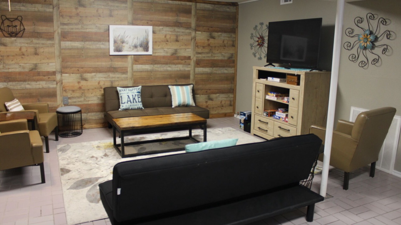Photo of Livingroom in Wagoner