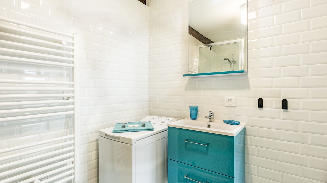Photo of Bathroom in Saint-Jean-de-Vedas