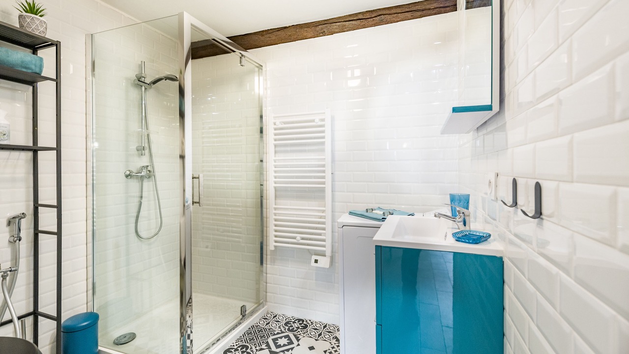 Photo of Bathroom in Saint-Jean-de-Vedas