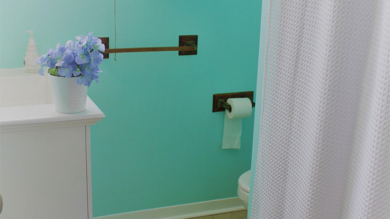 Photo of Bathroom in Tweed