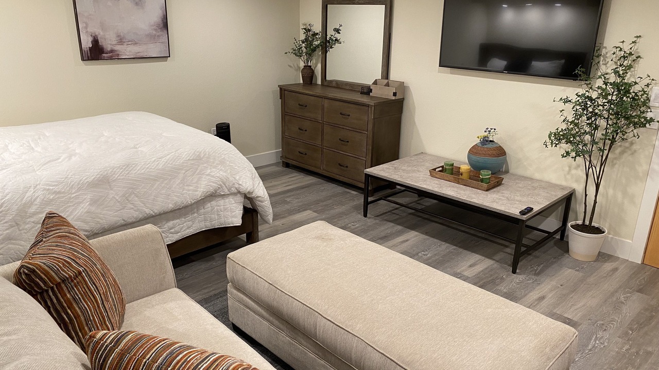 Photo of Bedroom in Civic Center