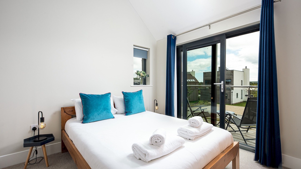 Photo of Bedroom in Holworth