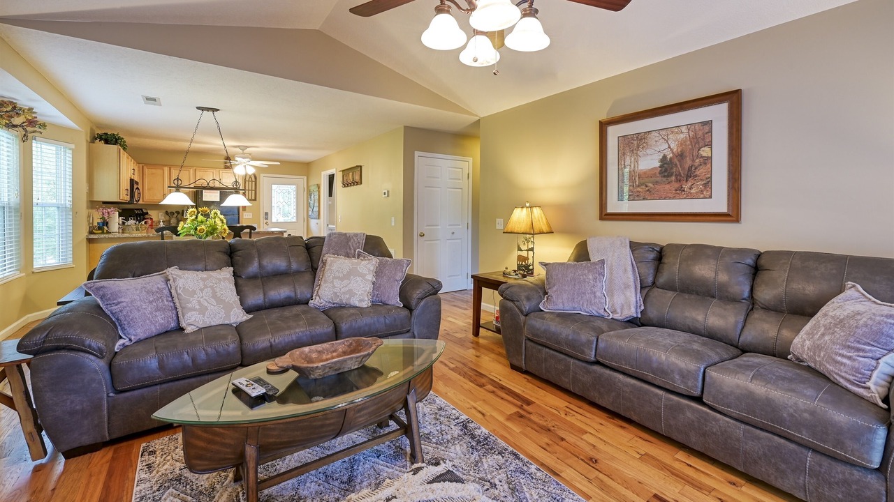 Photo of Livingroom in Pigeon Forge