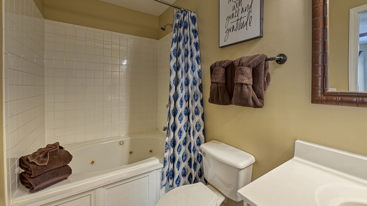 Photo of Bathroom in Pigeon Forge