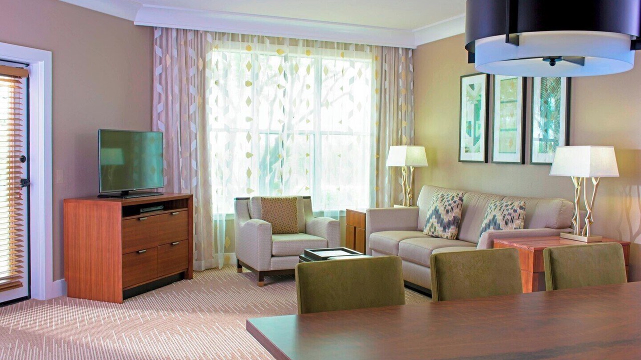 Photo of Livingroom in Desert Ridge