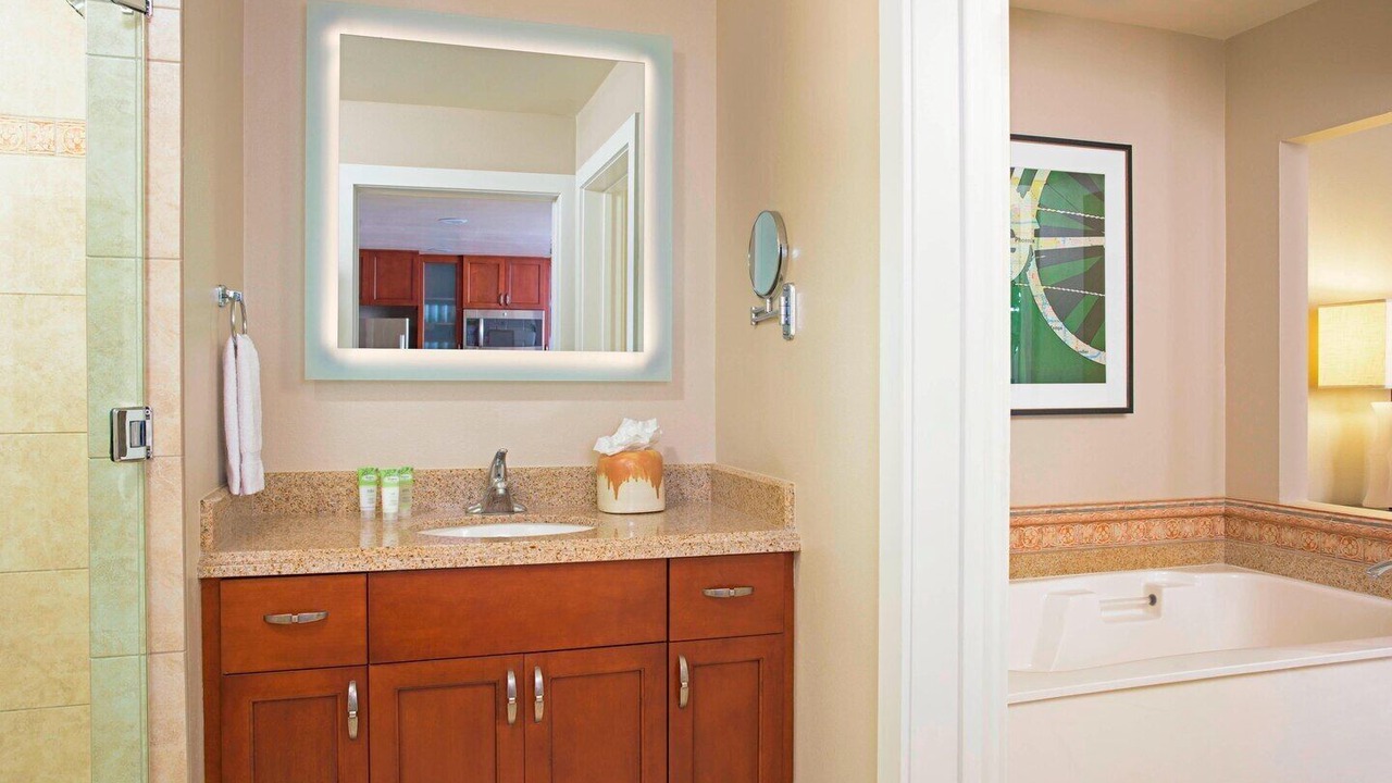 Photo of Bathroom in Desert Ridge