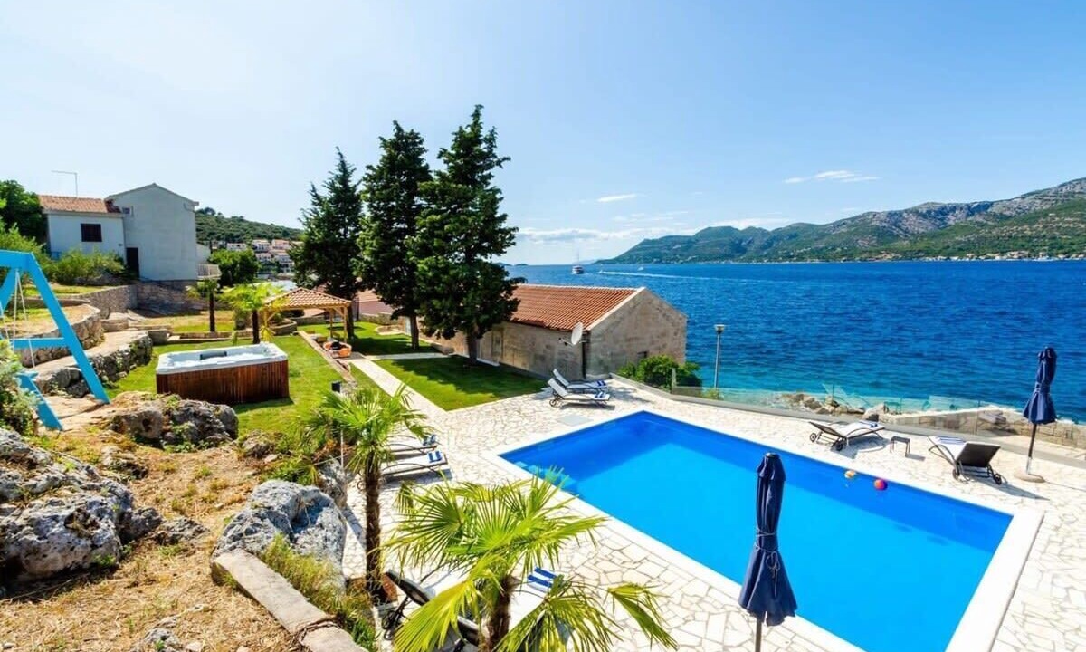 Photo of Outdoor in Cove Tri Zala (Zrnovo)