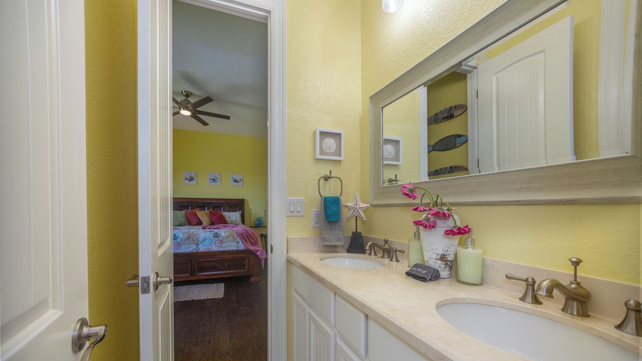 Photo of Bathroom in Surfside Beach