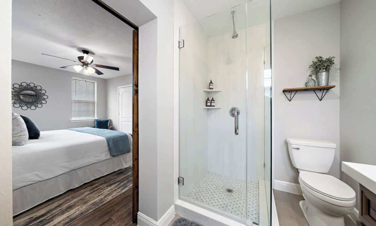 Photo of Bathroom in Pasadena