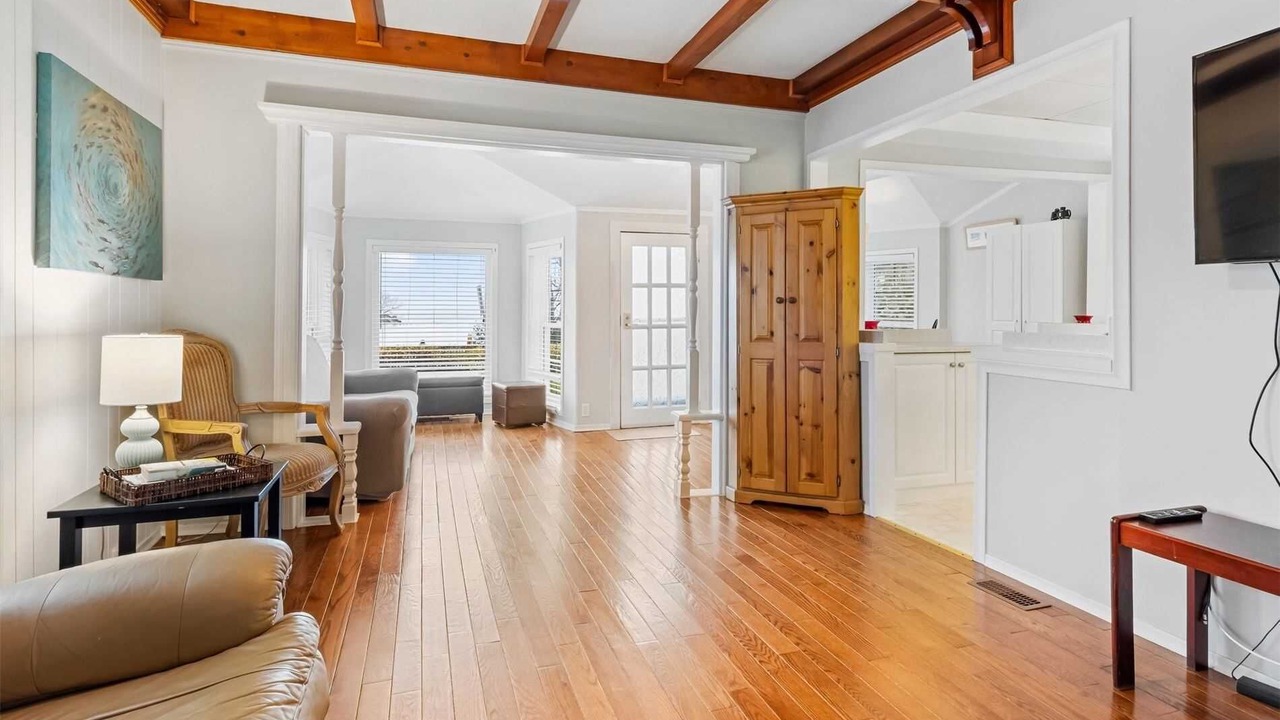Photo of Livingroom in Woodville