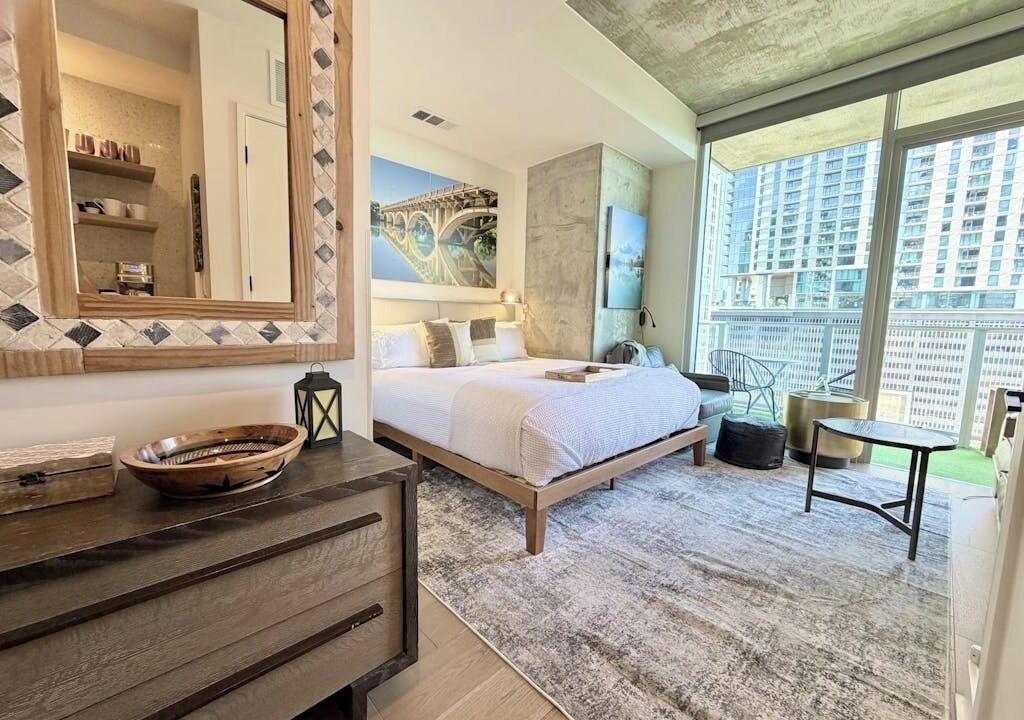 Photo of Bedroom in Rainey Street Historic District