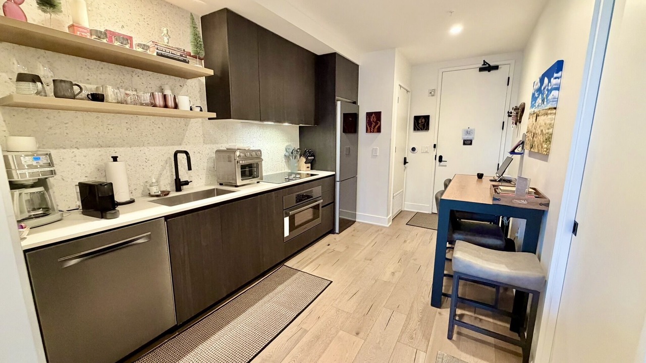 Photo of Kitchen in Rainey Street Historic District