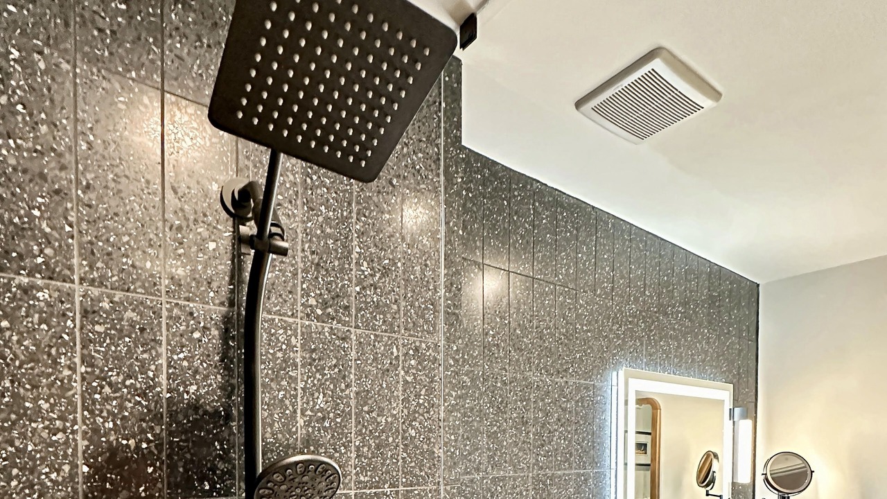 Photo of Bathroom in Rainey Street Historic District