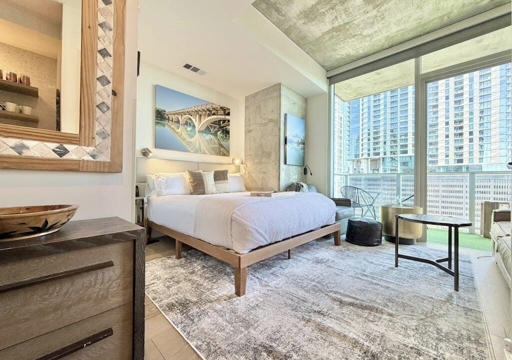 Photo of Bedroom in Rainey Street Historic District