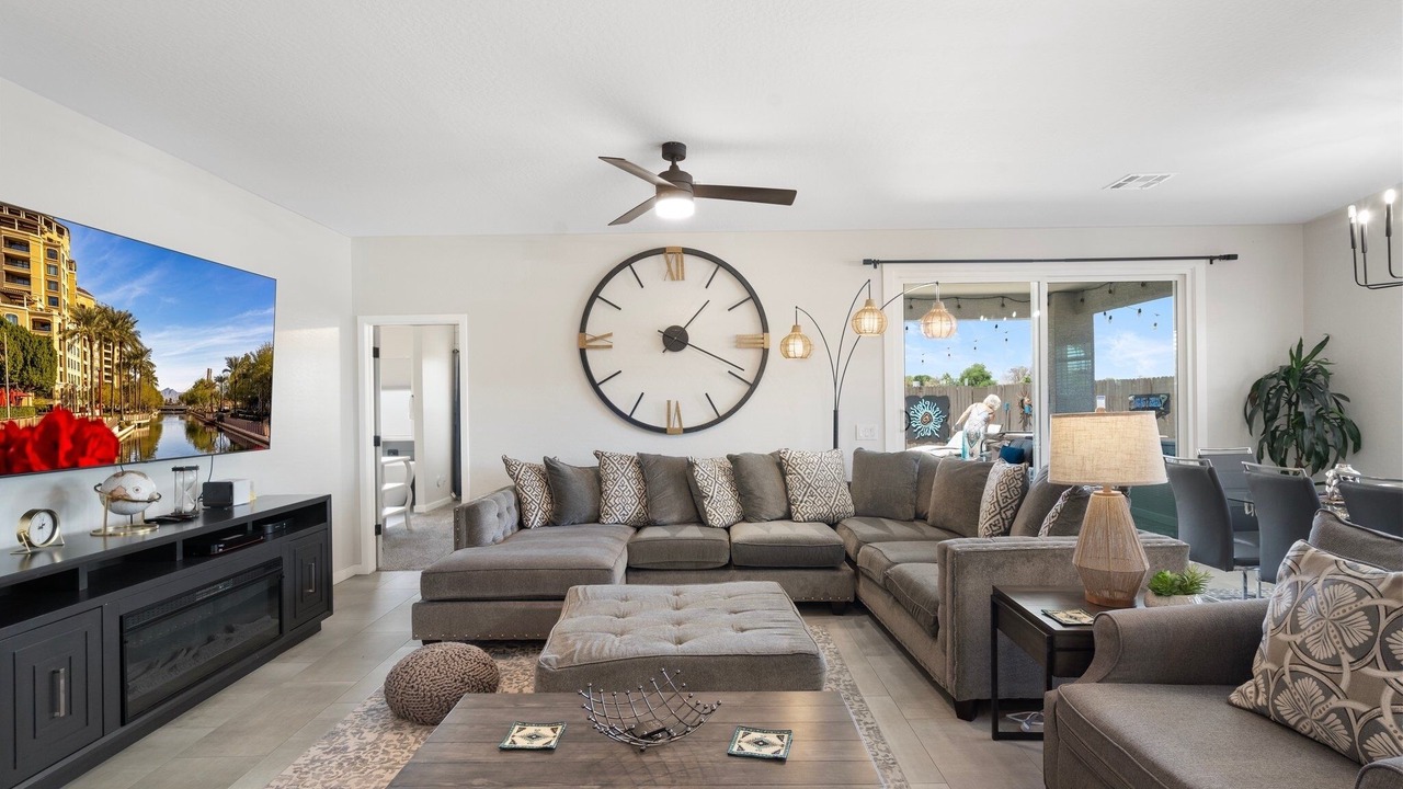 Photo of Livingroom in Goodyear