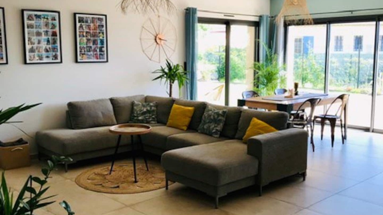 Photo of Livingroom in Lagnes