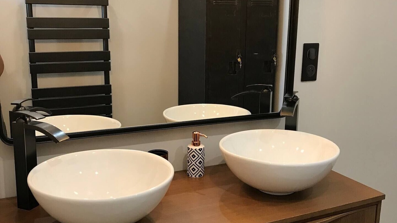 Photo of Bathroom in Lagnes