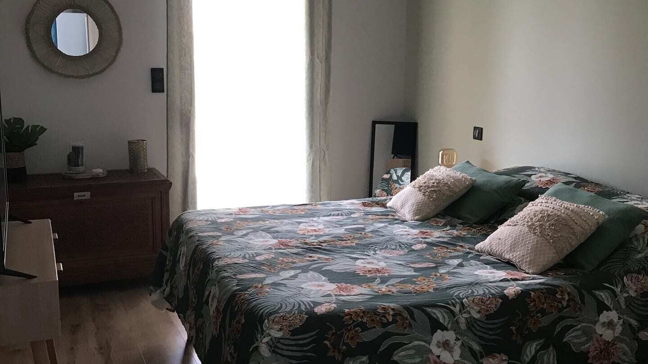 Photo of Bedroom in Lagnes