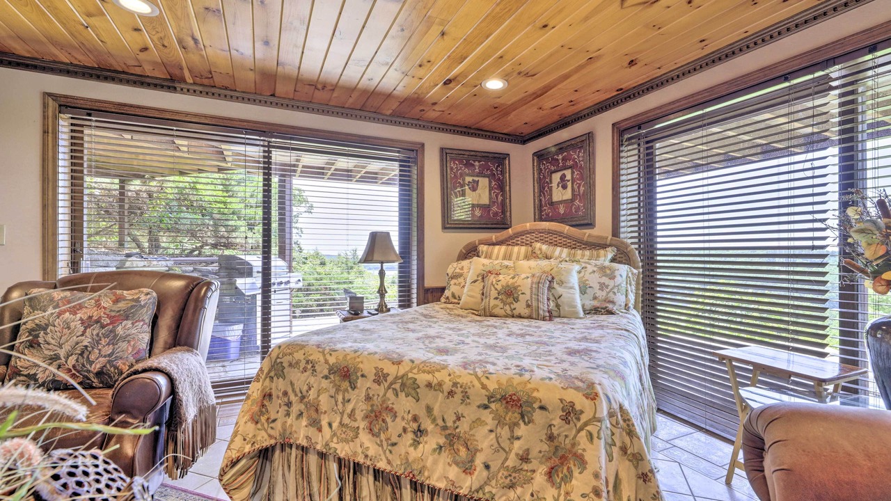 Photo of Bedroom in Montville