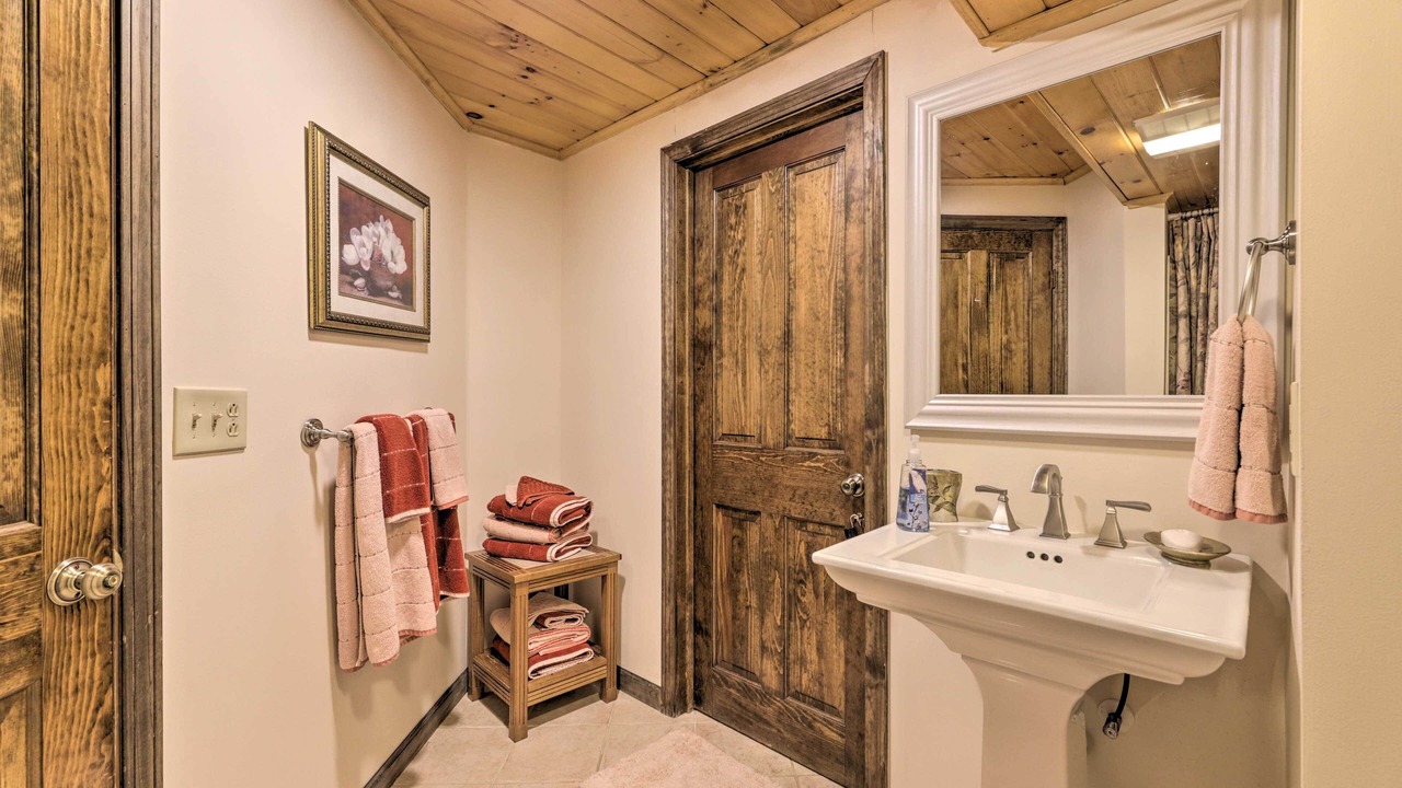 Photo of Bathroom in Montville