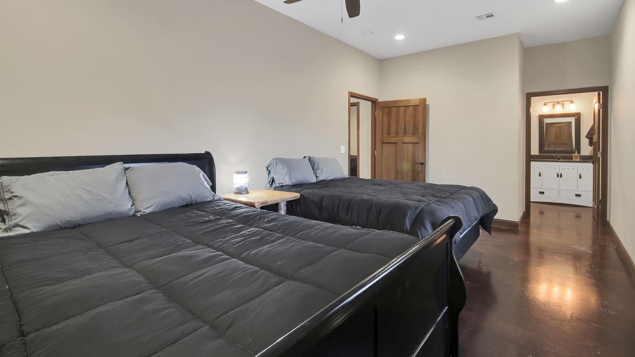 Photo of Bedroom in Sycamore