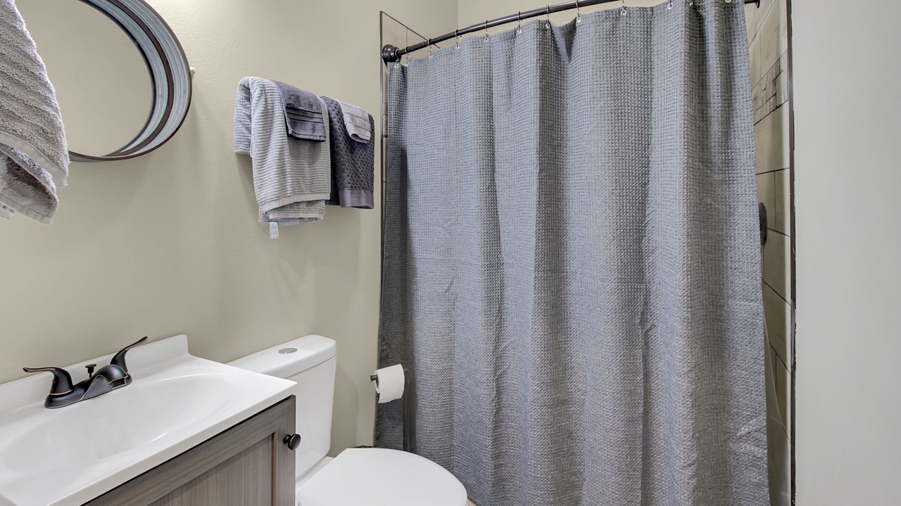 Photo of Bathroom in Sycamore
