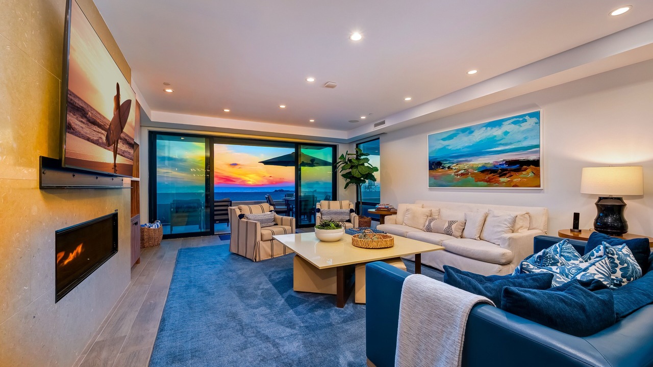 Photo of Livingroom in West Newport