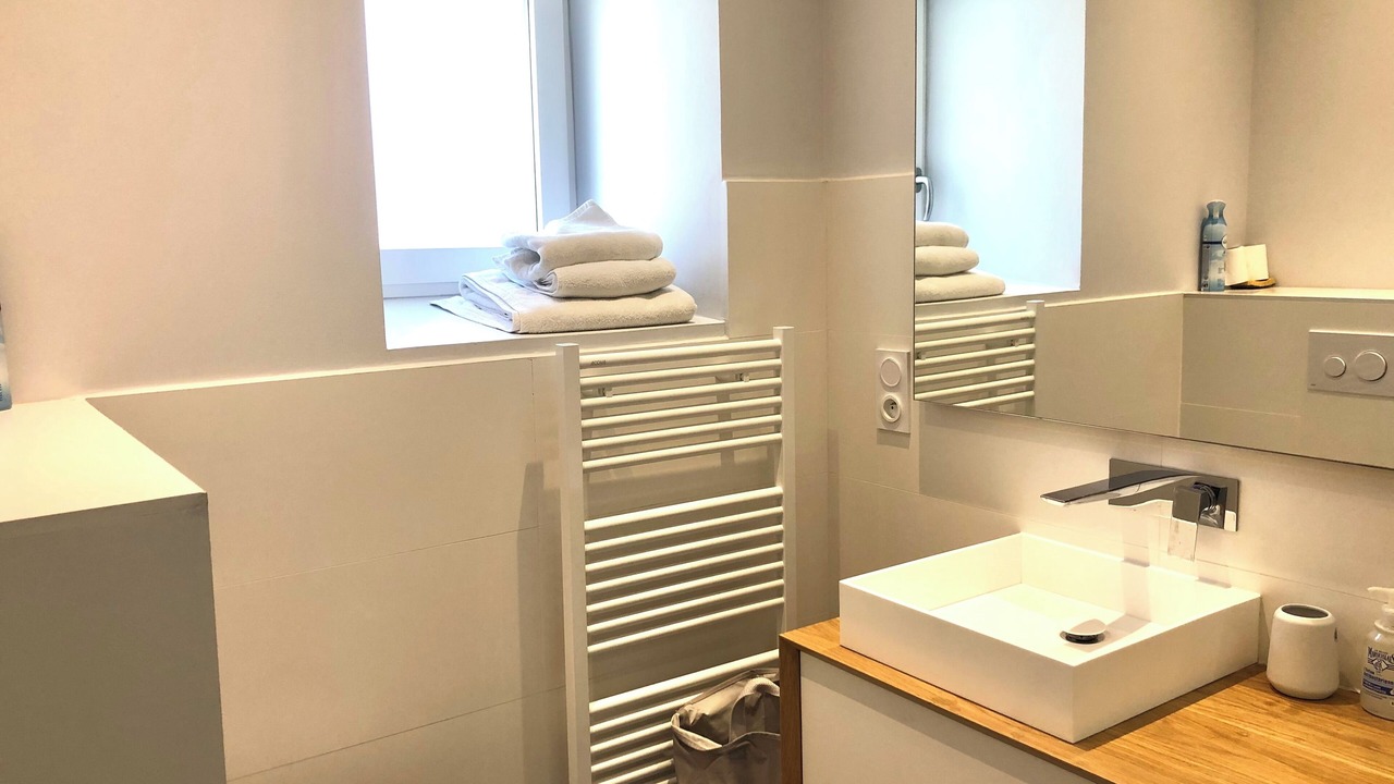 Photo of Bathroom in Pornichet