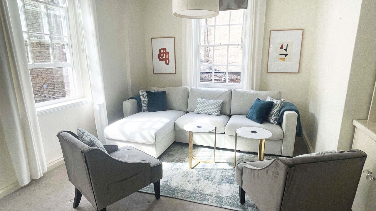 Photo of Bedroom in Royal Borough of Kensington and Chelsea